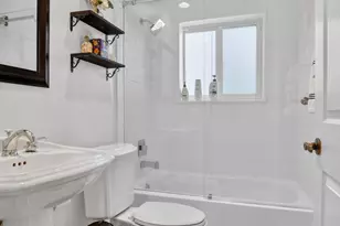 19815 Sedgefield Terrace, Boca Raton, FL 33498 - Photo 32