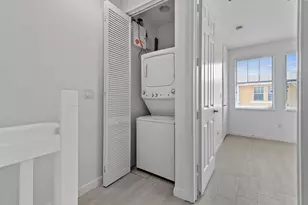 433 Amador Ln, West Palm Beach, FL 33401 - Photo 34