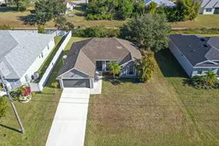 2619 SW Fair Isle Rd, Port Saint Lucie, FL 34987 - Photo 26