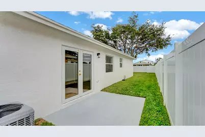 102 SW 13th Avenue, Delray Beach, FL 33444 - Photo 28