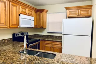 1566 Lake Crystal Dr, West Palm Beach, FL 33411 - Photo 2