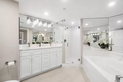 100 SE 5th Avenue, Unit #404, Boca Raton, FL 33432 - Photo 24