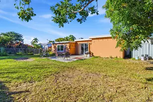 333 Mid Pines Rd, Lake Worth Beach, FL 33461 - Photo 26