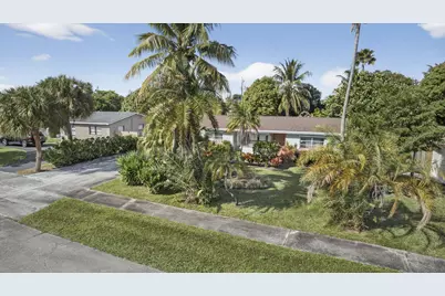 729 W Kalmia Drive, Lake Park, FL 33403 - Photo 76