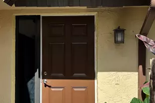 3536 Gardens Dr E, Palm Beach Gardens, FL 33410 - Photo 4