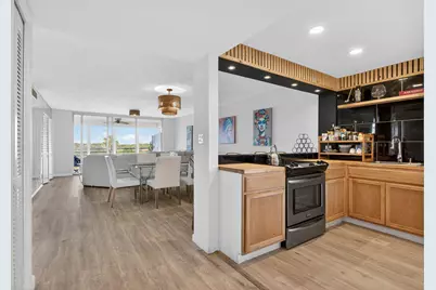 3960 Oaks Clubhouse Drive #512, Pompano Beach, FL 33069 - Photo 12