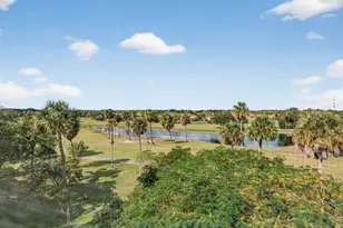 3960 Oaks Clubhouse Dr, Pompano Beach, FL 33069 - Photo 40