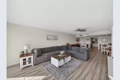 801 Lake Shore Drive, Unit #405, Lake Park, FL 33403 - Photo 10