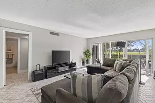 4500 Gefion Ct, Lake Worth, FL 33467 - Photo 4