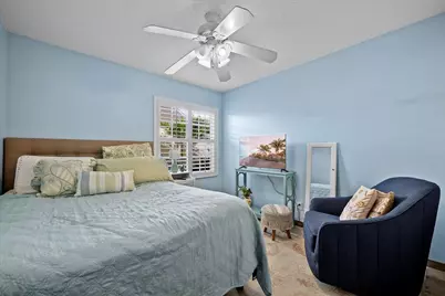 11 Dorchester Circle, Palm Beach Gardens, FL 33418 - Photo 14