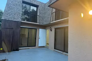 4702 Waterview Cir, Palm Springs, FL 33461 - Photo 22