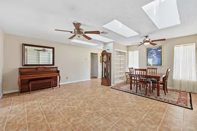 511 SW Comet Terrace, Port Saint Lucie, FL 34953 - Photo 10