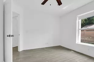 13737 Yarmouth Dr, Wellington, FL 33414 - Photo 26