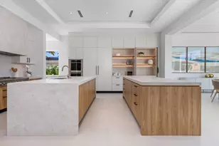 810 NE 70th St, Boca Raton, FL 33487 - Photo 4