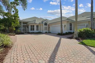 7000 SE Lakeview Terrace, Stuart, FL 34996 - Photo 2