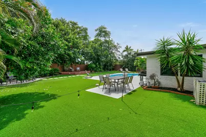973 Laurel Road, North Palm Beach, FL 33408 - Photo 46