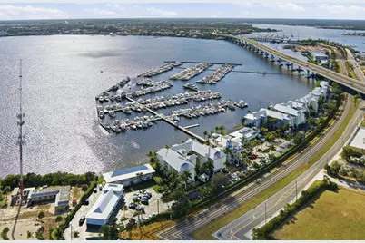 975 NW Flagler Avenue #307, Stuart, FL 34994 - Photo 1