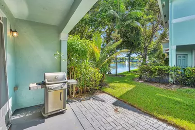 1969 Alamanda Way #1969, Riviera Beach, FL 33404 - Photo 14