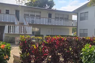 17 Cambridge A, West Palm Beach, FL 33417 - Photo 1