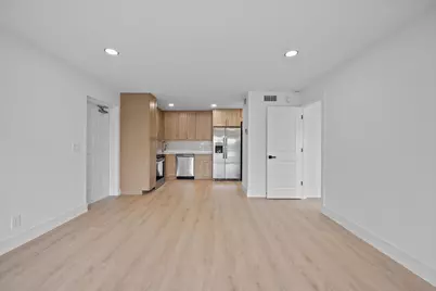 1112 Green Pine Boulevard #F3, West Palm Beach, FL 33409 - Photo 4