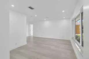 4005 NW 76th Ave, Coral Springs, FL 33065 - Photo 4