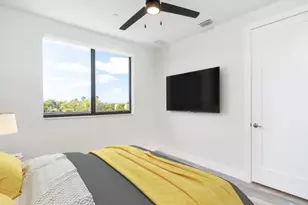 1301 Alpha St, West Palm Beach, FL 33401 - Photo 12