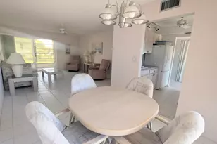 2 Golfs Edge, West Palm Beach, FL 33417 - Photo 1