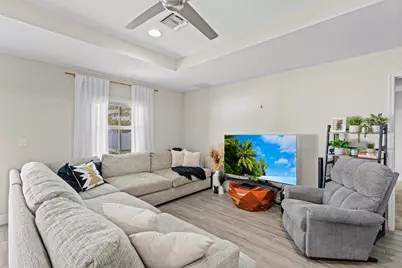 643 SW Curry Street, Port Saint Lucie, FL 34983 - Photo 8