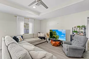 643 SW Curry St, Port Saint Lucie, FL 34983 - Photo 8