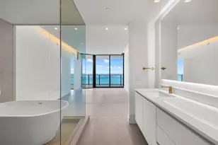 700 NE 24th St, Miami, FL 33137 - Photo 26