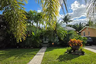 1519 14th Ave N, Lake Worth Beach, FL 33460 - Photo 1