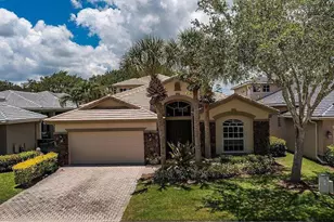 11218 Osprey Lake Ln, Palm Beach Gardens, FL 33412 - Photo 2