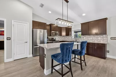 375 SW Alcan Drive, Port Saint Lucie, FL 34953 - Photo 10