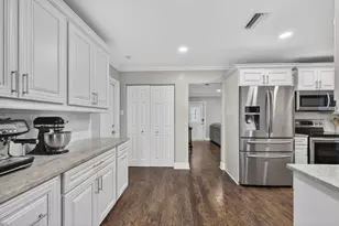 7101 NW 98th Terrace, Tamarac, FL 33321 - Photo 10