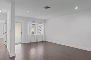 2133 NE 56th Ct, Fort Lauderdale, FL 33308 - Photo 8