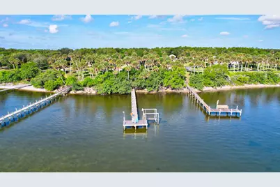 7501 S Indian River Drive, Fort Pierce, FL 34982 - Photo 2