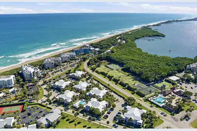 391 NE Plantation Road, Unit #215, Stuart, FL 34996 - Photo 38