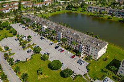 1066 Yarmouth D Boca Raton Fl Mls Rx Coldwell Banker
