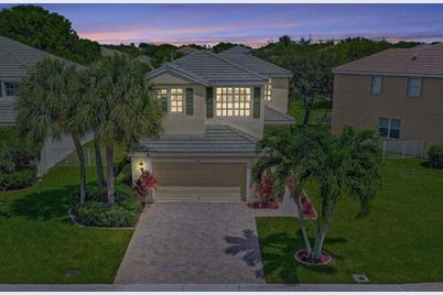 115 Canterbury Place, Royal Palm Beach, FL 33414 - Photo 1