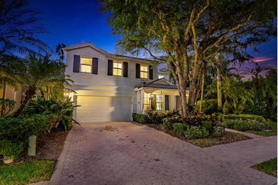 334 Sunset Bay Lane, Palm Beach Gardens, FL 33418 - Photo 1