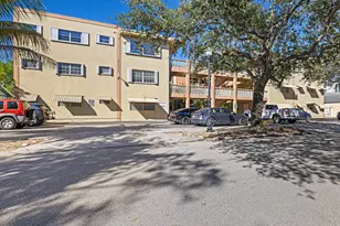 1943 Monroe St, Hollywood, FL 33020 - Photo 1