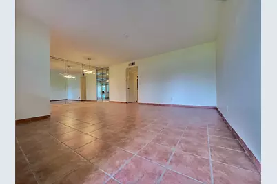 5300 Washington Street, Unit #Q106, Hollywood, FL 33021 - Photo 1