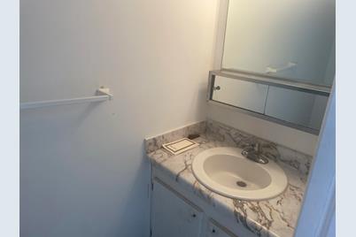 20 Golfs Edge, Unit #E, West Palm Beach, FL 33417 - Photo 2