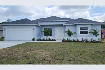5203 NW West Piper Circle, Port Saint Lucie, FL 34986 - Photo 1
