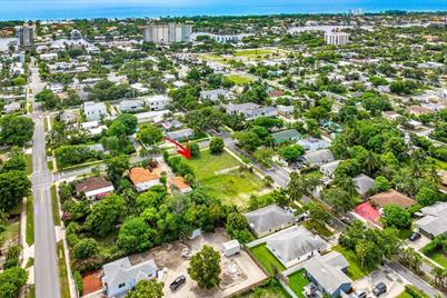 215 SE 5th Street, Delray Beach, FL 33483 - Photo 1