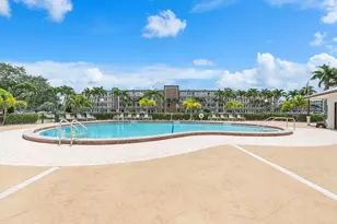 1021 Guildford B Unit, Boca Raton, FL 33434 - Photo 1