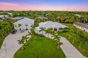 8505 SE Bayberry Terrace, Hobe Sound, FL 33455 - Photo 1