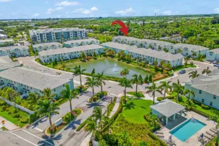 392 SE Sea Hunt Wy, Stuart, FL 34994 - Photo 1