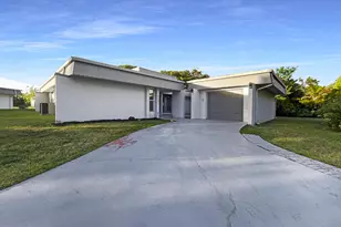 5305 W Palm Cir, Tamarac, FL 33319 - Photo 1