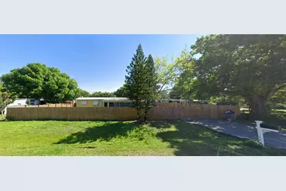 1072 NE 29th Terrace, Okeechobee, FL 34972 - Photo 1